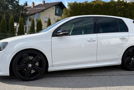 VW Golf 135.000 km 15.999 &euro; Büchlberg 94124