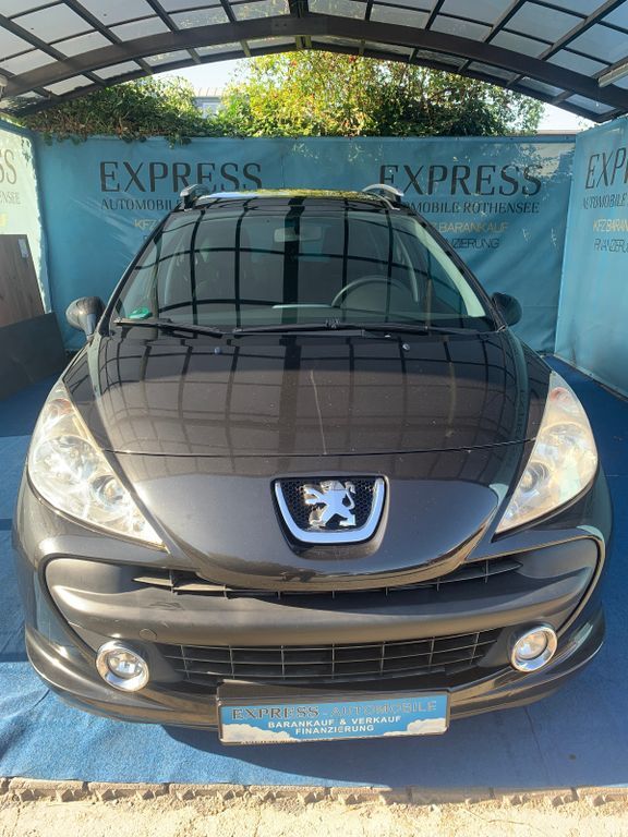 Peugeot 207 184.744 km 1.399 € Magdeburg - Rothensee 39126