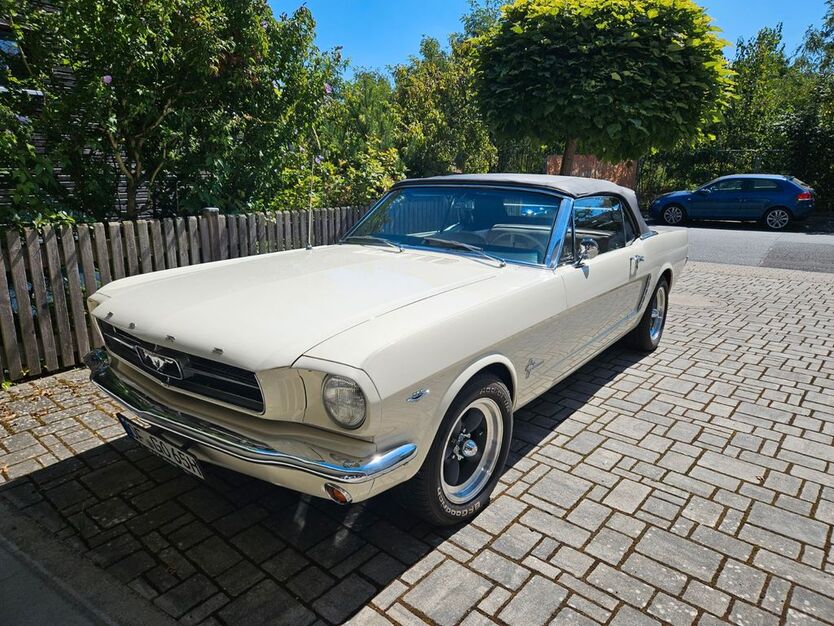 Ford Mustang 123.682 km 41.800 € Altenstadt 63674