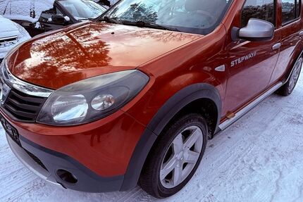 Dacia Sandero 134.000 km 3.690 &euro; Mahlow 15831