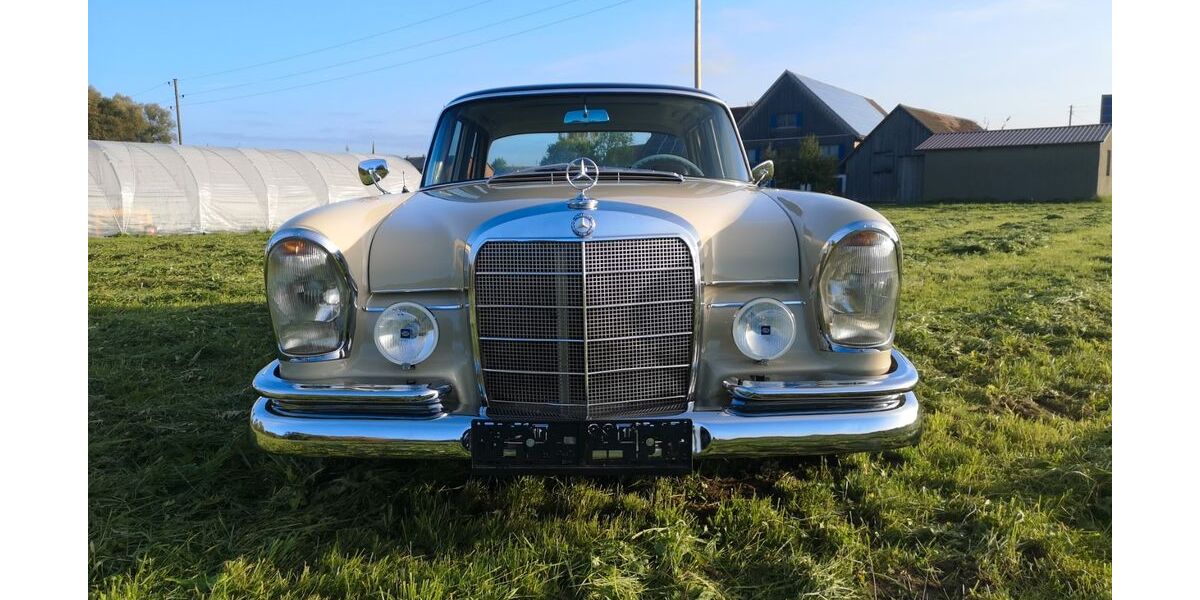 Mercedes-Benz 230 4.000 km 34.987 &euro; Westerheim 87784