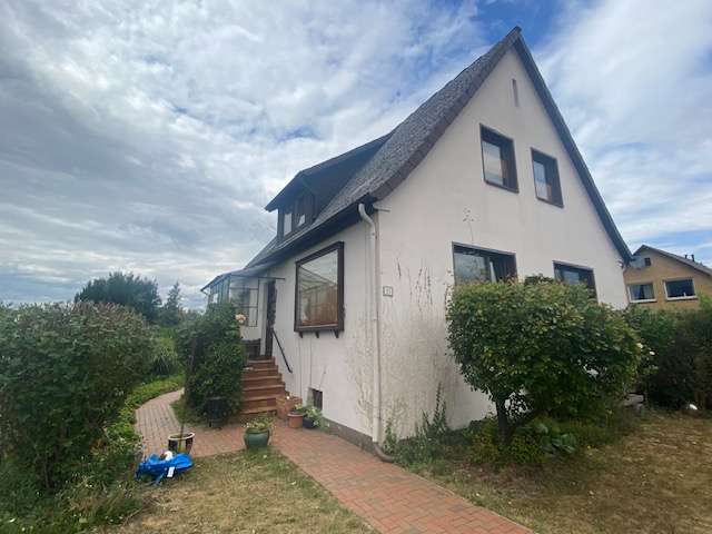 Haus zum Kaufen in Wustrow 150.000 € 95 m²