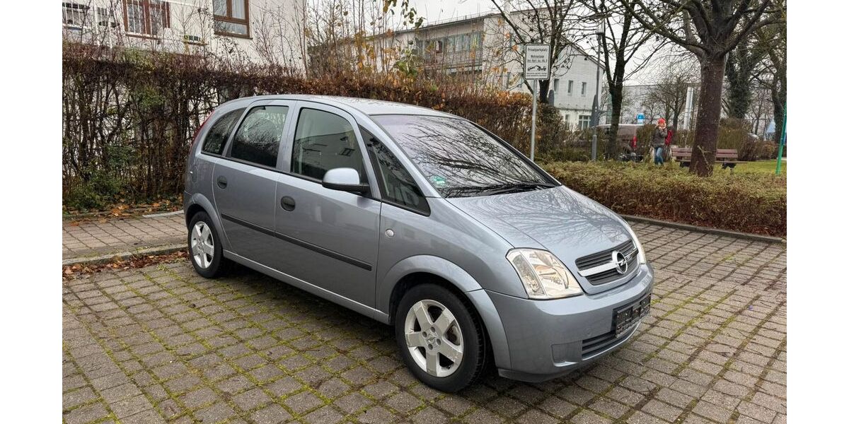 Opel Meriva 42.000 km 4.500 &euro; Feldkirchen 85622