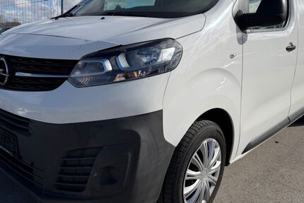 Opel Vivaro 147.856 km 8.950 &euro; Puchheim 82178