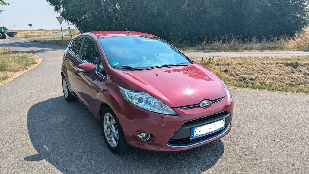 Ford Fiesta 122.500 km 4.100 &euro; Gochsheim 97469