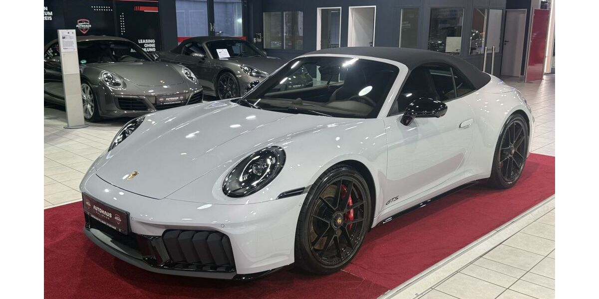 Porsche 992 2.195 km 179.899 &euro; Erding 85435