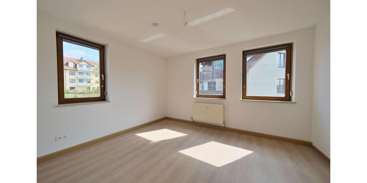 Etagenwohnung Pegnitz - 3 Zimmer, 100 m&sup2;, 750&euro; | Angebot:26335095