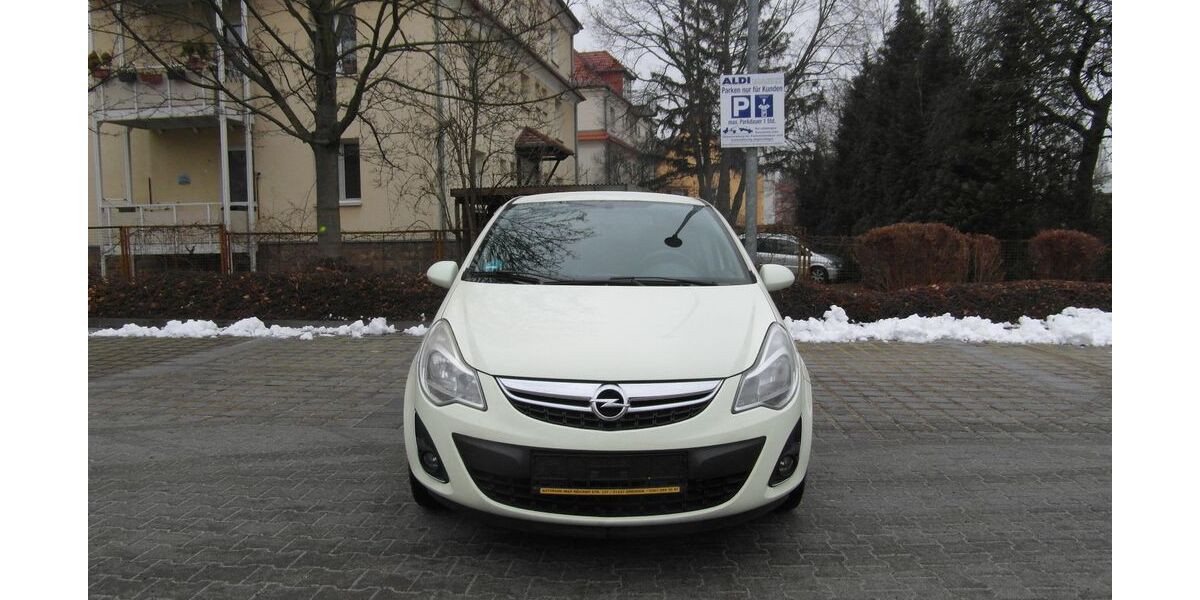 Opel Corsa 195.048 km 1.999 &euro; Dresden 01237