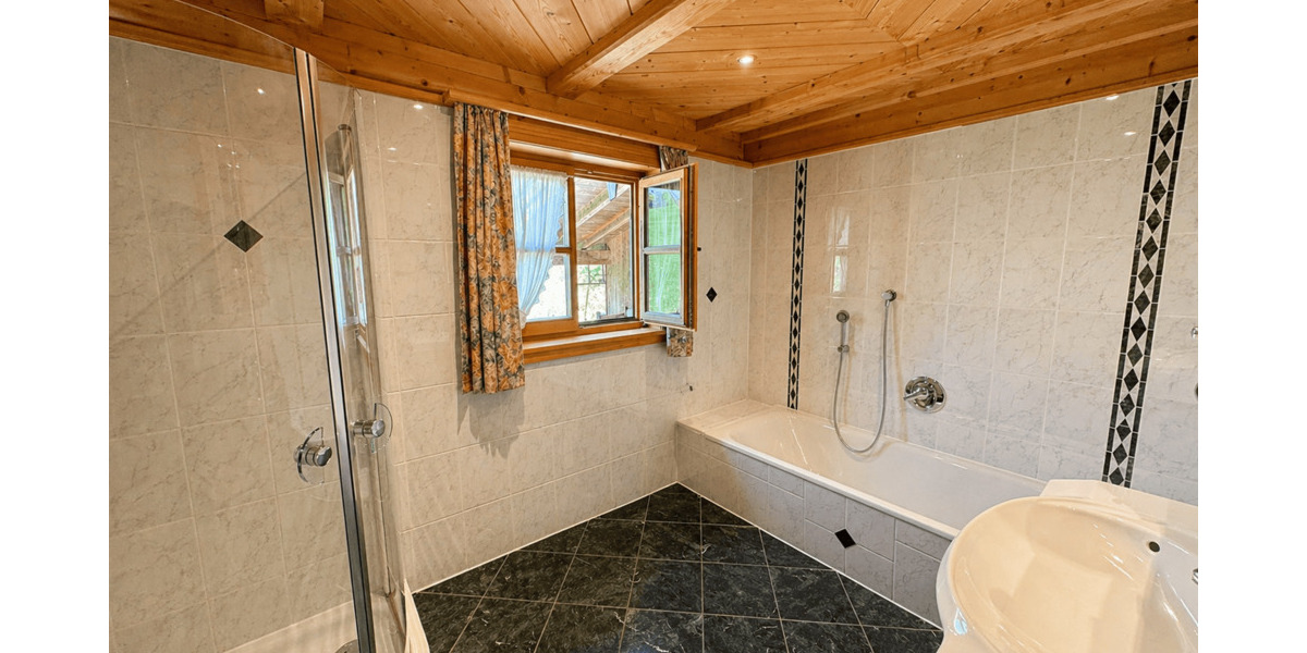 Einfamilienhaus Irschenberg Reichersdorf - 4 Zimmer, 128 m&sup2;, 1.800&euro; | Angebot:26788147
