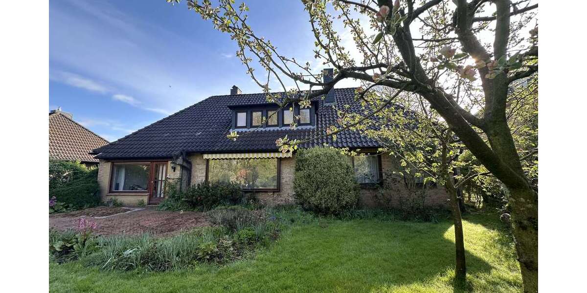 Einfamilienhaus Büdelsdorf - 6 Zimmer, 160 m&sup2;, 325.000&euro; | Angebot:24121664
