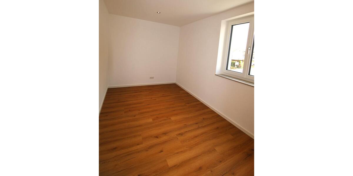 Etagenwohnung Manching - 4 Zimmer, 117 m&sup2;, 1.800&euro; | Angebot:26544490