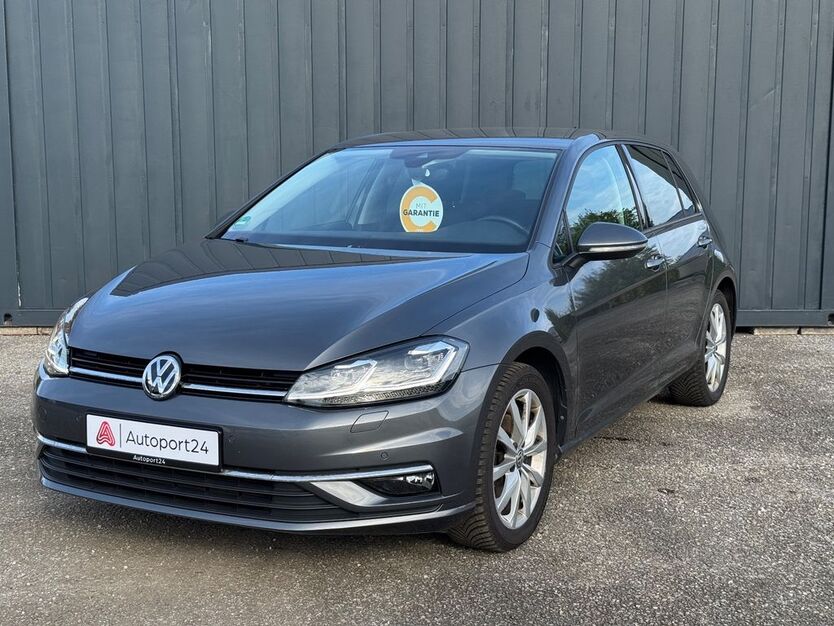 VW Golf 67.650 km 15.990 € Kumhausen 84036