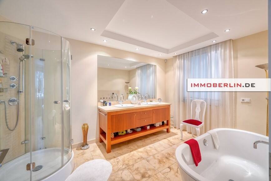 Etagenwohnung Berlin Zehlendorf - 4 Zimmer, 165 m&sup2;, 1.099.000&euro; | Angebot:26343456