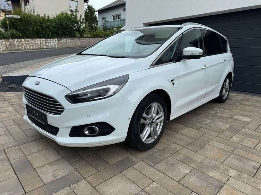 S-Max