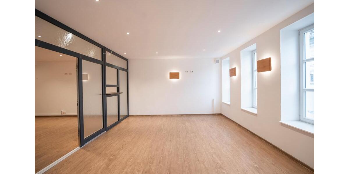 Gewerbeobjekt Bad Königshofen im Grabfeld - 1.000&euro; | Angebot:16748154