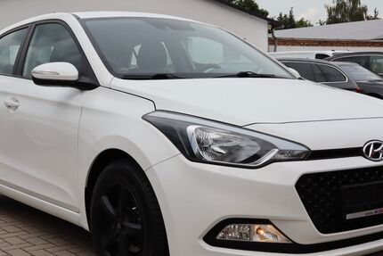 Hyundai i20 146.600 km 6.490 &euro; Kretzschau 06712