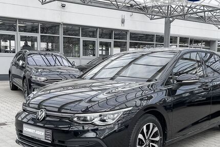 VW Golf 54.300 km 22.949 &euro; Wilhelmshaven 26388