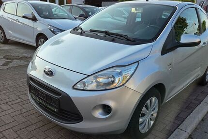Ford Ka/Ka+ 137.000 km 3.890 &euro; Oftersheim 68723