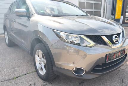Nissan Qashqai 118.000 km 9.990 &euro; Jettingen-Scheppach 89343