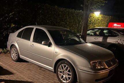 VW Bora 200.000 km 2.250 &euro; Hamburg 22119