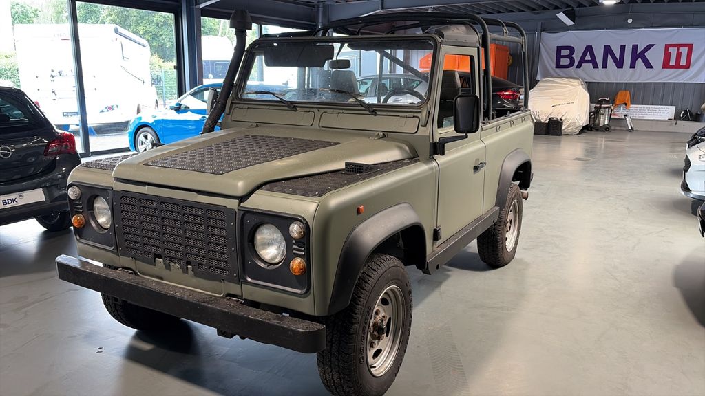 Land Rover Defender 280.000 km 15.900 &euro; Dortmund 44263