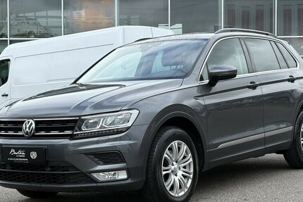 VW Tiguan 2.0 TDI 4Motion NAVI/PDC/SRA/SHZ/1.HAND 93.139 km 16.900 &euro; Villingen-Schwenningen 78054