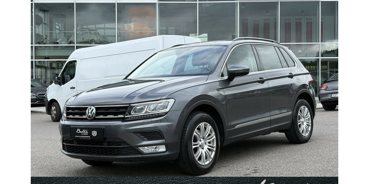 VW Tiguan 2.0 TDI 4Motion NAVI/PDC/SRA/SHZ/1.HAND 93.139 km 16.900 &euro; Villingen-Schwenningen 78054
