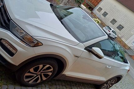 VW T-Roc 46.000 km 22.000 &euro; Bad Arolsen 34454