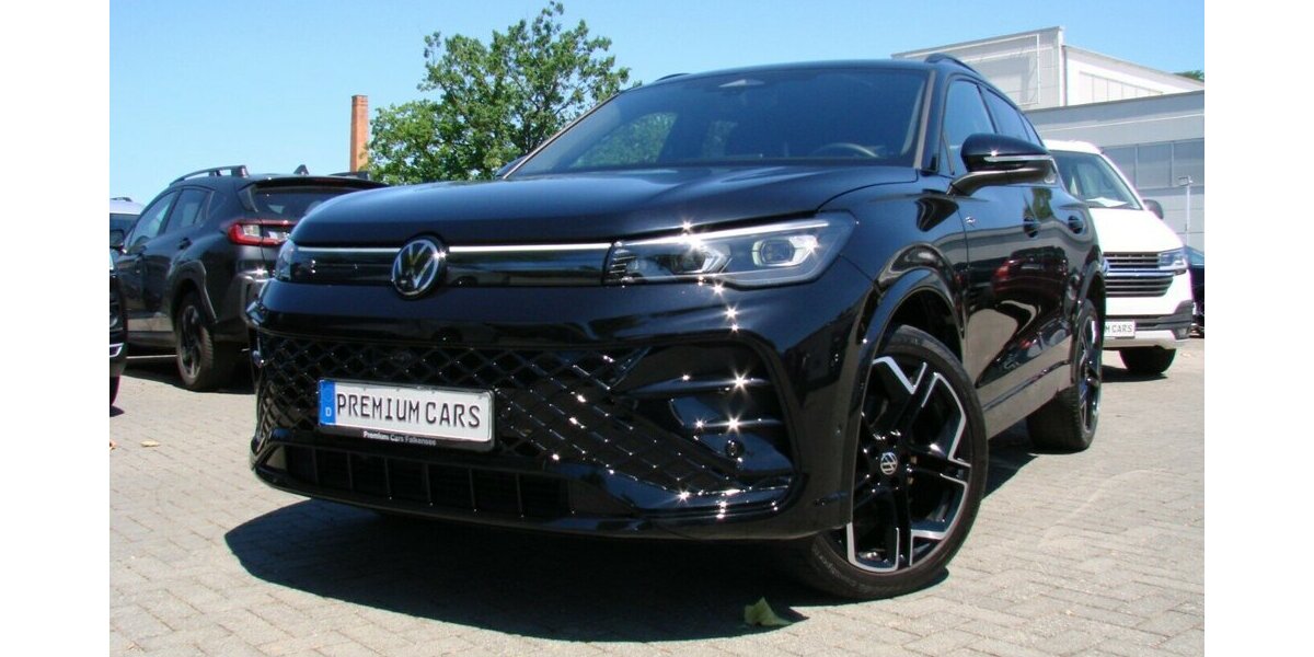 VW Tiguan R-Line BlackStyle 4M Pano AHK SHZ IQ Light 44.213 km 47.980 &euro; Falkensee 14612