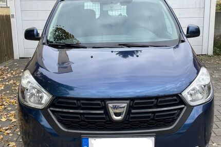 Dacia Dokker 240.000 km 5.299 € München 81671