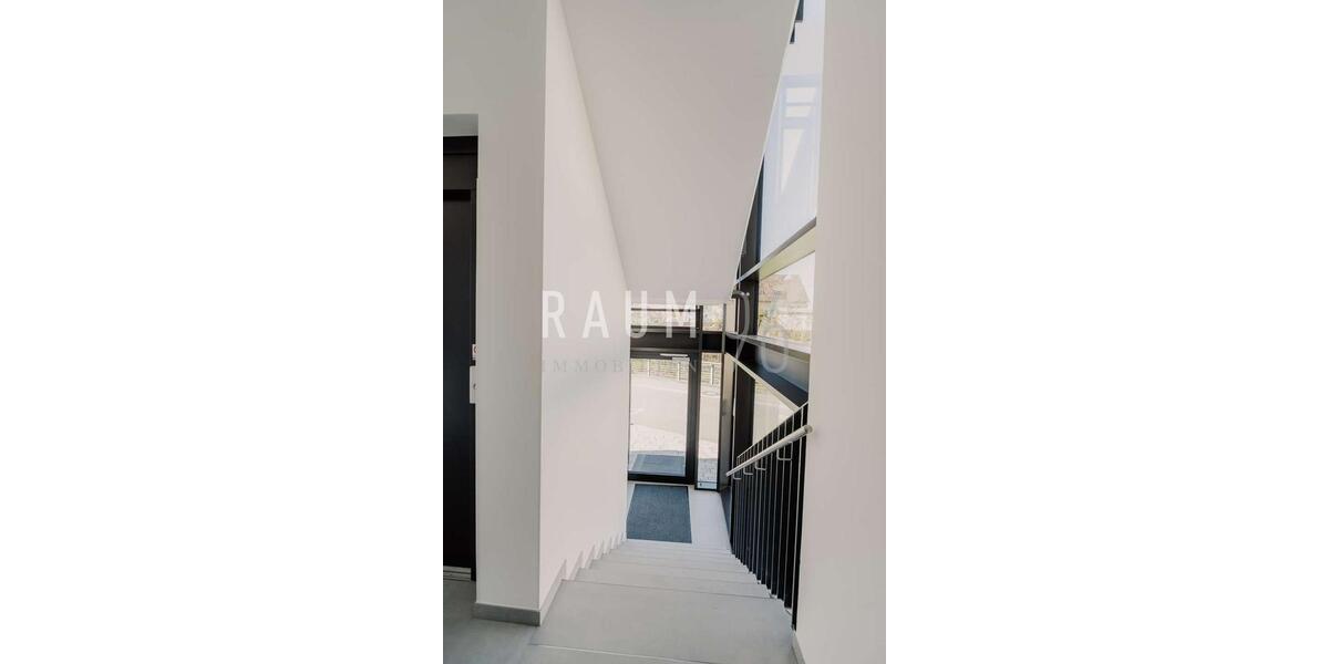 Dachgeschoßwohnung Bad Staffelstein - 3 Zimmer, 95 m&sup2;, 1.100&euro; | Angebot:26283931