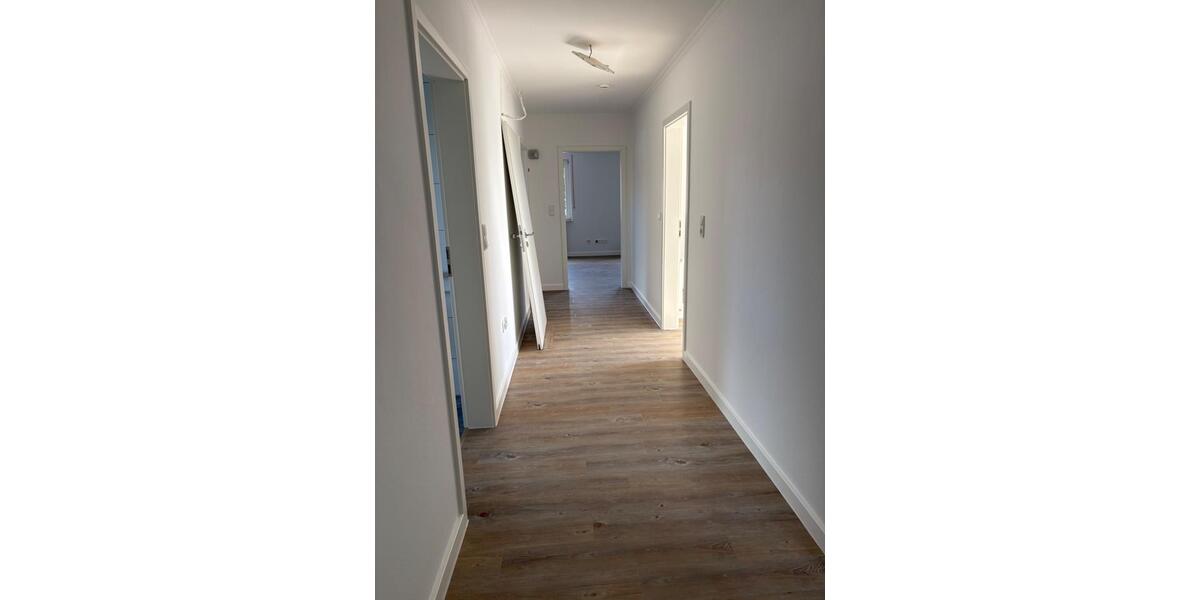 Dachgeschoßwohnung Dinklage - 3 Zimmer, 90 m&sup2;, 645&euro; | Angebot:26676494