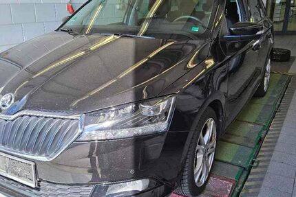 Skoda Fabia 120.000 km 9.999 &euro; Hohenbrunn bei München 85662