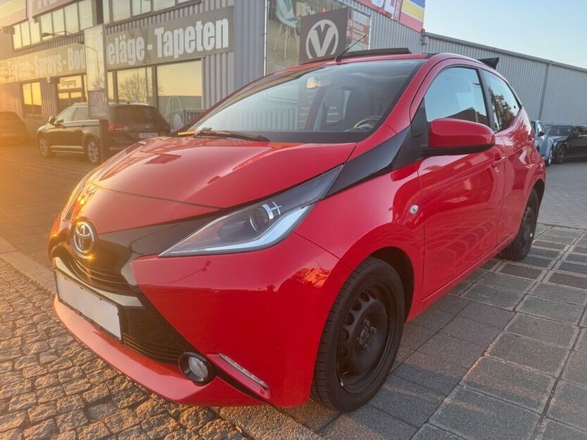 Aygo (X)