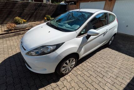 Ford Fiesta 143.392 km 3.500 &euro; Schopfheim 79650
