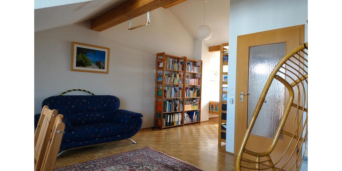 Dachgeschoßwohnung Allensbach - 1 Zimmer, 69 m&sup2;, 800&euro; | Angebot:26135981