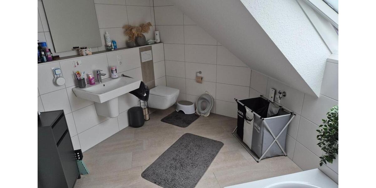 Etagenwohnung Löningen - 4 Zimmer, 105 m&sup2;, 850&euro; | Angebot:25571883