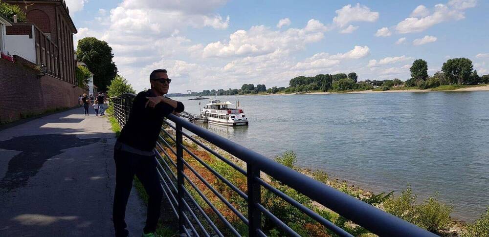 Wunderschöne 3-Zimmer Wohnung in Düsseldorf-Kaiserswerth mit TG Platz Provisionsfrei