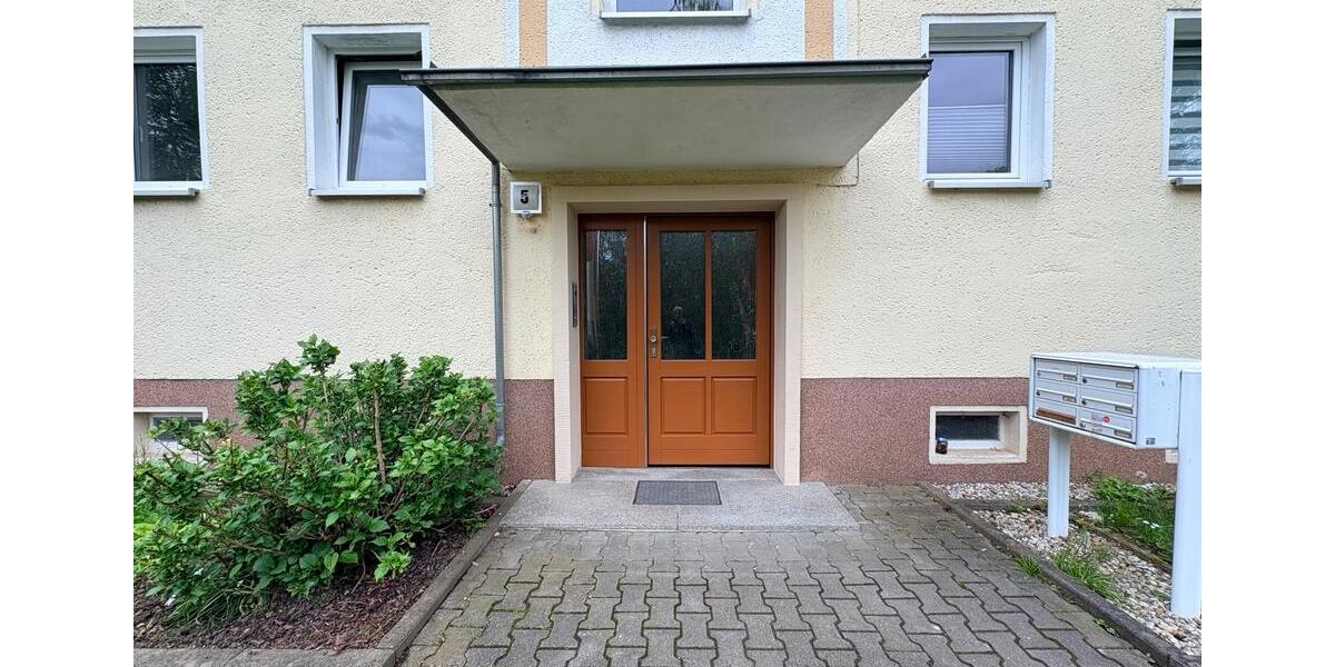 Etagenwohnung Zeitz - 2.5 Zimmer, 58 m&sup2;, 35.000&euro; | Angebot:26865239