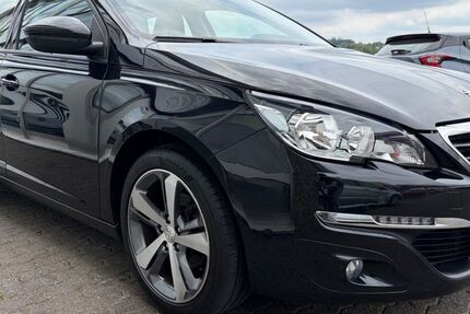 Peugeot 308 149.911 km 6.999 &euro; Morbach 54497