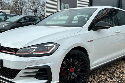 VW Golf 102.000 km 20.799 &euro; Weilerswist 53919