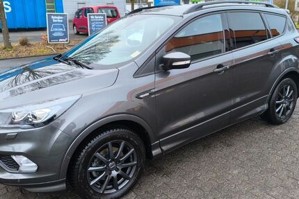 Ford Kuga 59.000 km 15.900 &euro; Nohfelden-Eiweiler 66625