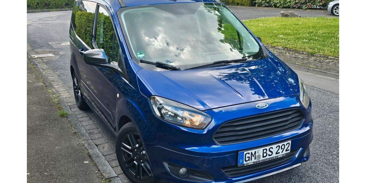 Ford Tourneo Courier 83.000 km 8.765 &euro; Wiehl 51674