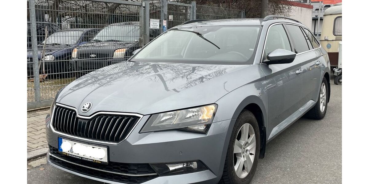 Skoda Superb 117.000 km 13.500 &euro; Nürnberg 90427