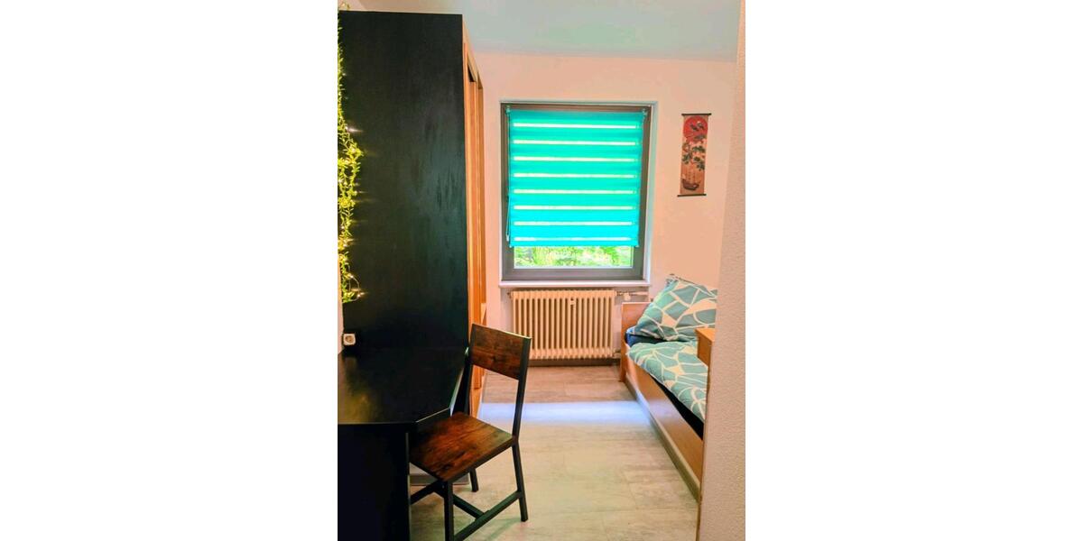 Wohnen auf Zeit Frankfurt am Main Bockenheim - 7 Zimmer, 200 m&sup2;, 17&euro; | Angebot:26671343
