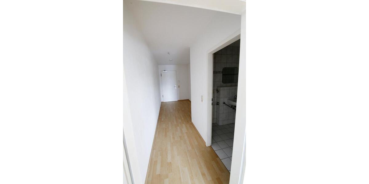 Etagenwohnung Zwickau Zwickau-West - 1 Zimmer, 44 m&sup2;, 39.000&euro; | Angebot:24703422