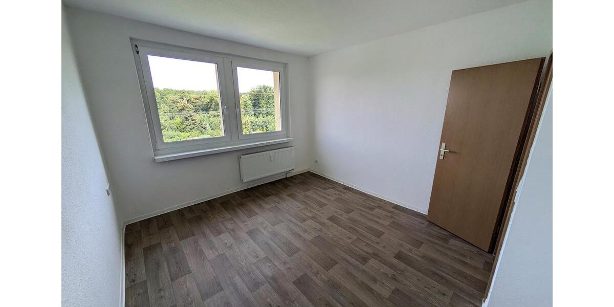 Etagenwohnung Limbach-Oberfrohna Oberfrohna - 3 Zimmer, 60 m&sup2;, 408&euro; | Angebot:26321898