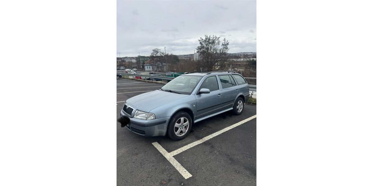 Skoda Octavia 281.200 km 2.000 &euro; Würzburg 97080