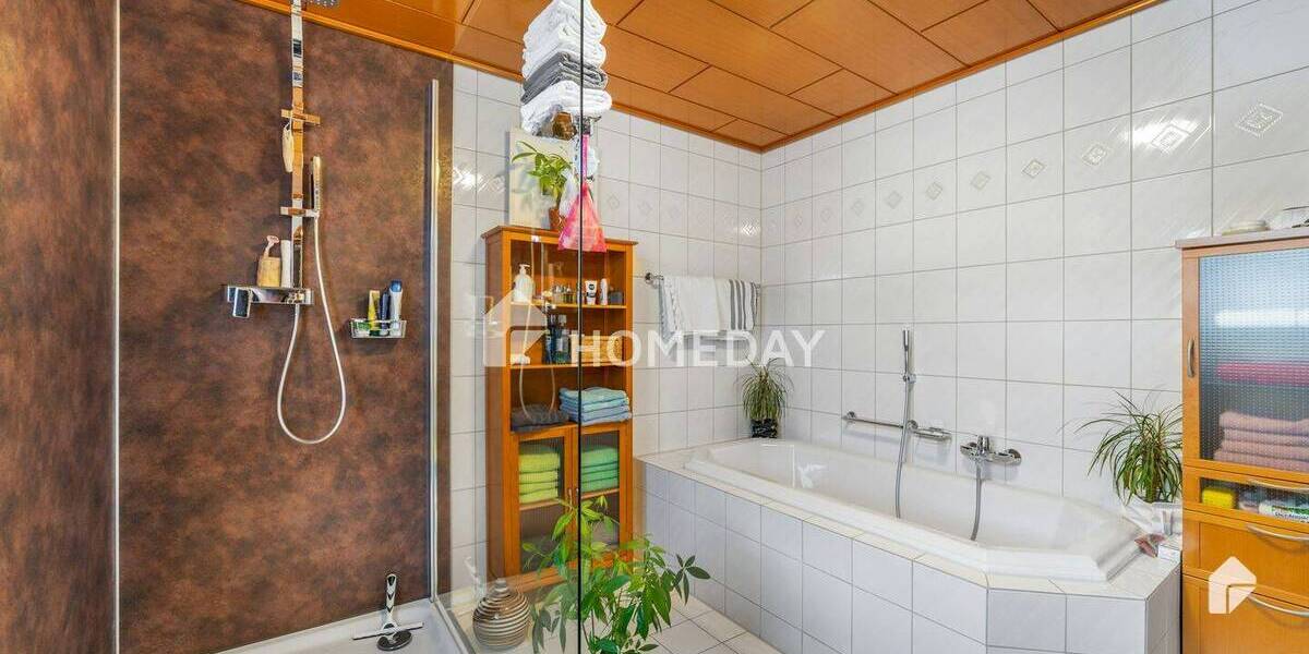 Einfamilienhaus Aindling - 7 Zimmer, 181 m&sup2;, 495.000&euro; | Angebot:25694111