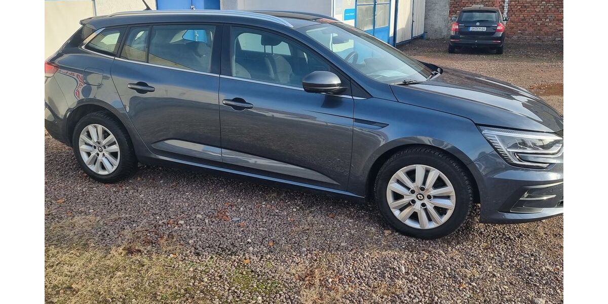 Renault Megane 91.600 km 12.385 &euro; Halle / Saale 06112